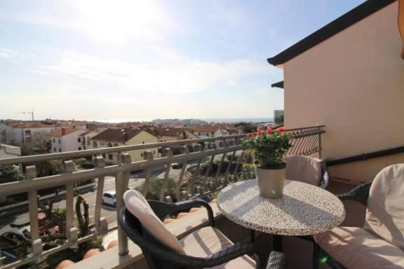 Apartment Maras Porec Exterior photo