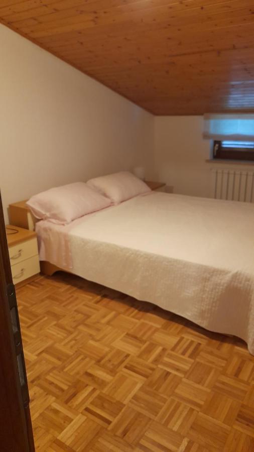 Apartment Maras Porec Exterior photo
