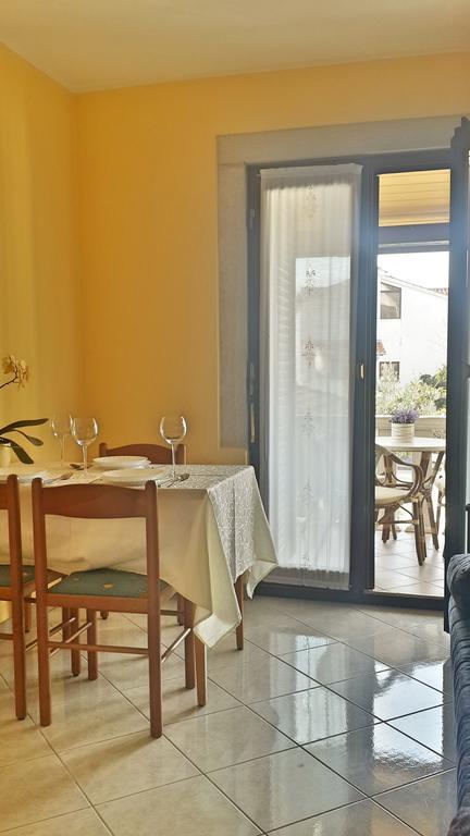 Apartment Maras Porec Exterior photo